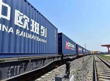 “空鐵陸?！倍嗍铰?lián)運，河南正走在開放的前沿