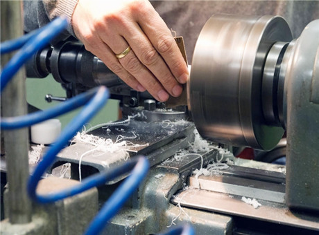 選擇高性價比的顎式破碎機，這些你一定要懂