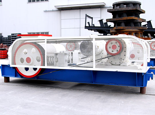 如何選擇對輥式破碎機軸承？